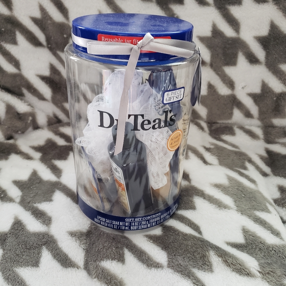 Dr Teal's 6-Piece Relax Bath Gift Set